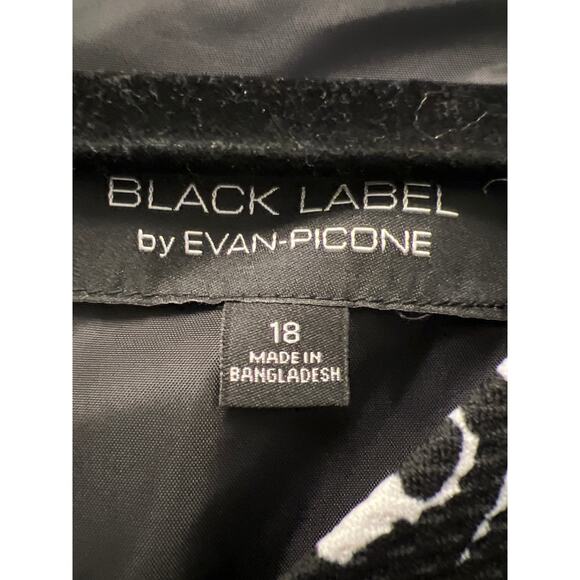 NWT Black Label by Evan Picone Women Sleeveless Sheath Dress Size 18 Black White - Picture 2 of 6